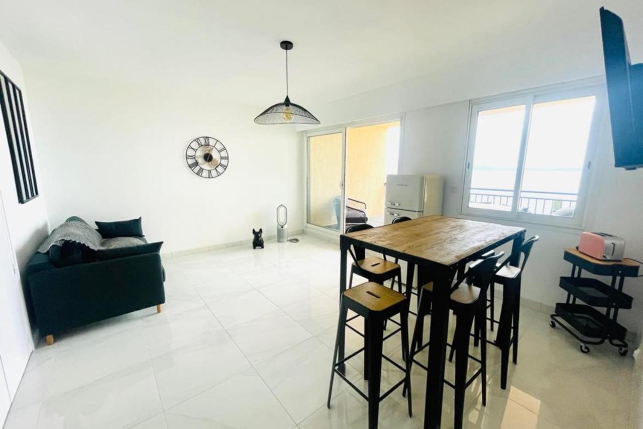 Nice And Bright 60 M With Terrace View On The Sea أجاكسيو المظهر الخارجي الصورة